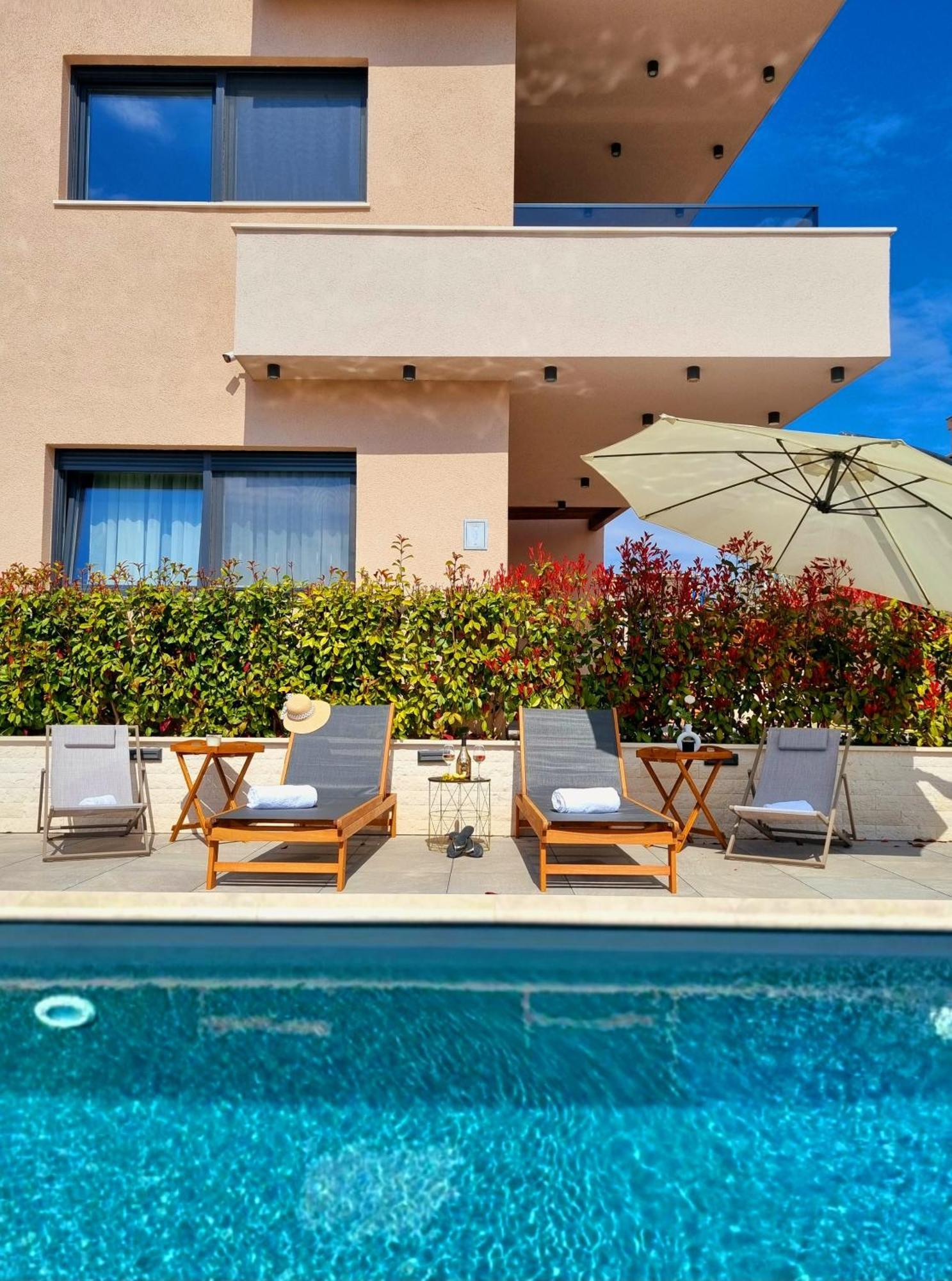 Seaview Apartment Sveti Filip i Jakov Luaran gambar